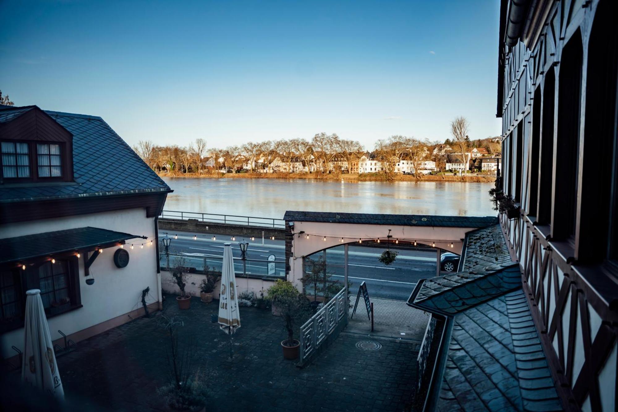 Hotel Gülser Weinstube 3*