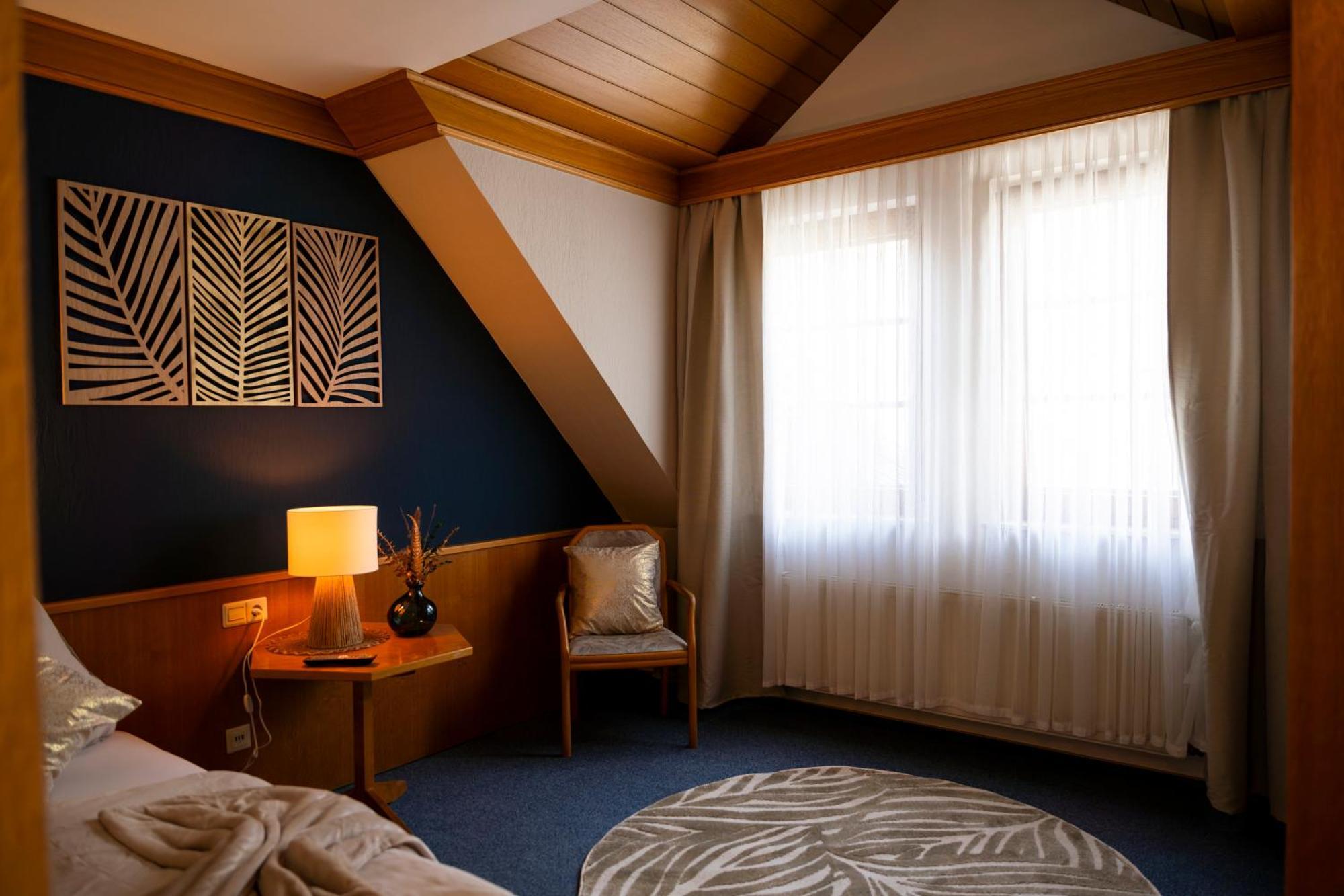 Hotel Gülser Weinstube Koblenz (Rhineland-Palatinate)